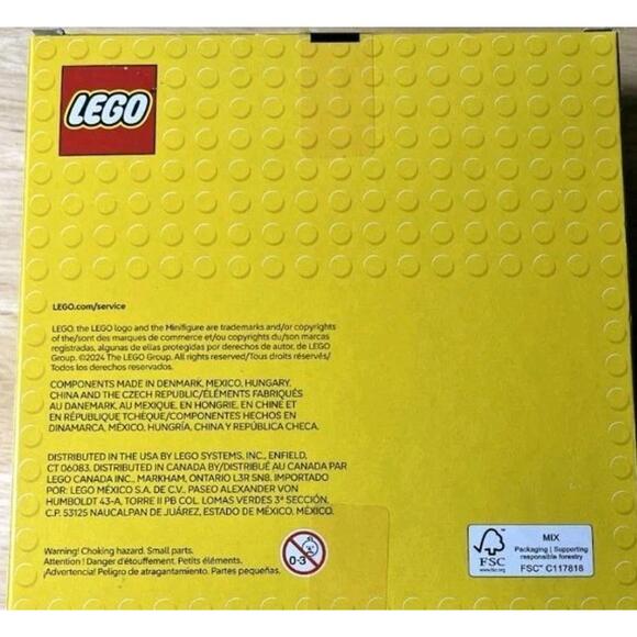 Lego 6602966 Skaters in the Park Barnes & Noble EXCLUSIVE Sealed LIMITED Edition - Picture 2 of 2
